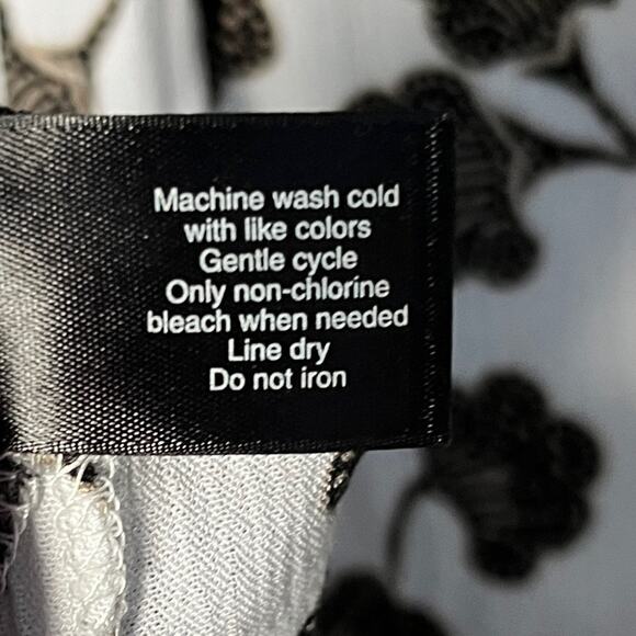 Lane Bryant white black floral chiffon blouse neck tie size 30 32 - Picture 6 of 8